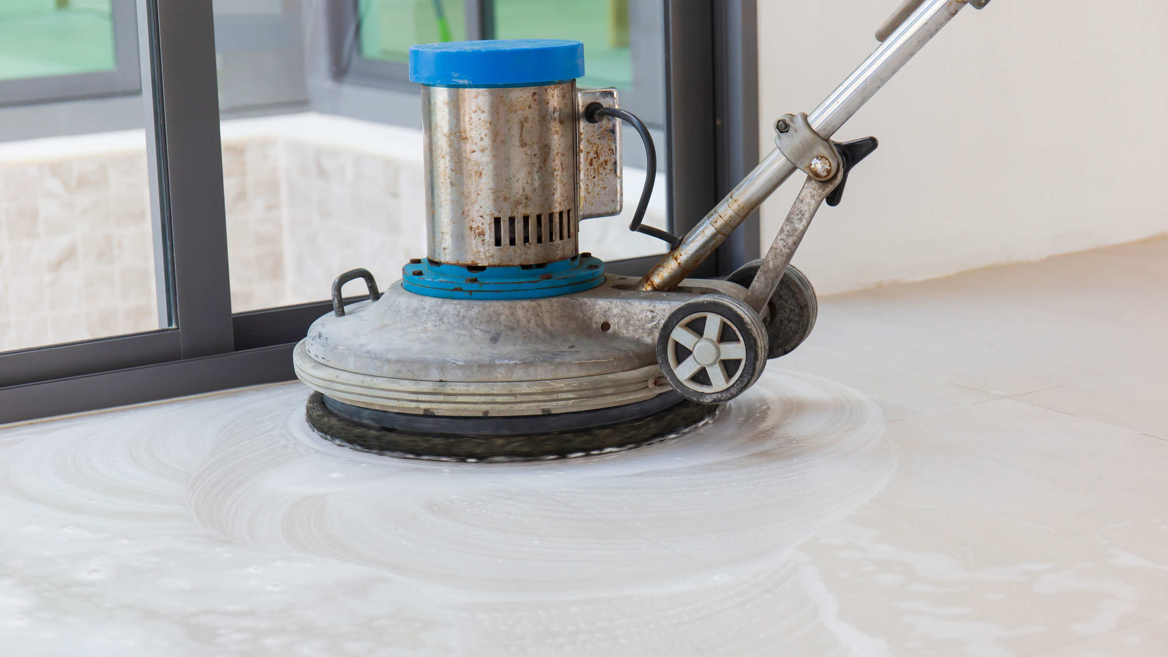 Professional floor polishing machine